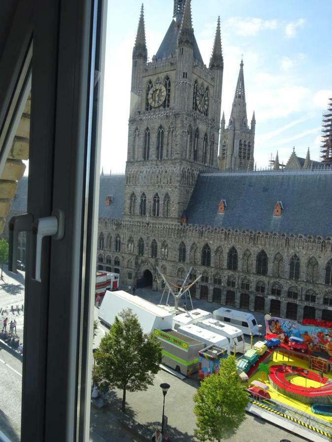 Holiday Home Ieper Market Square Exterior photo