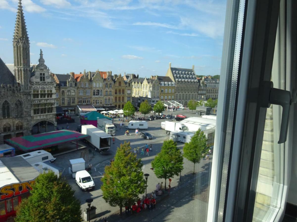 Holiday Home Ieper Market Square Exterior photo