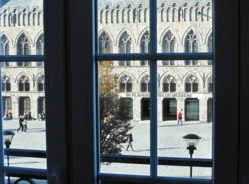 Holiday Home Ieper Market Square Exterior photo